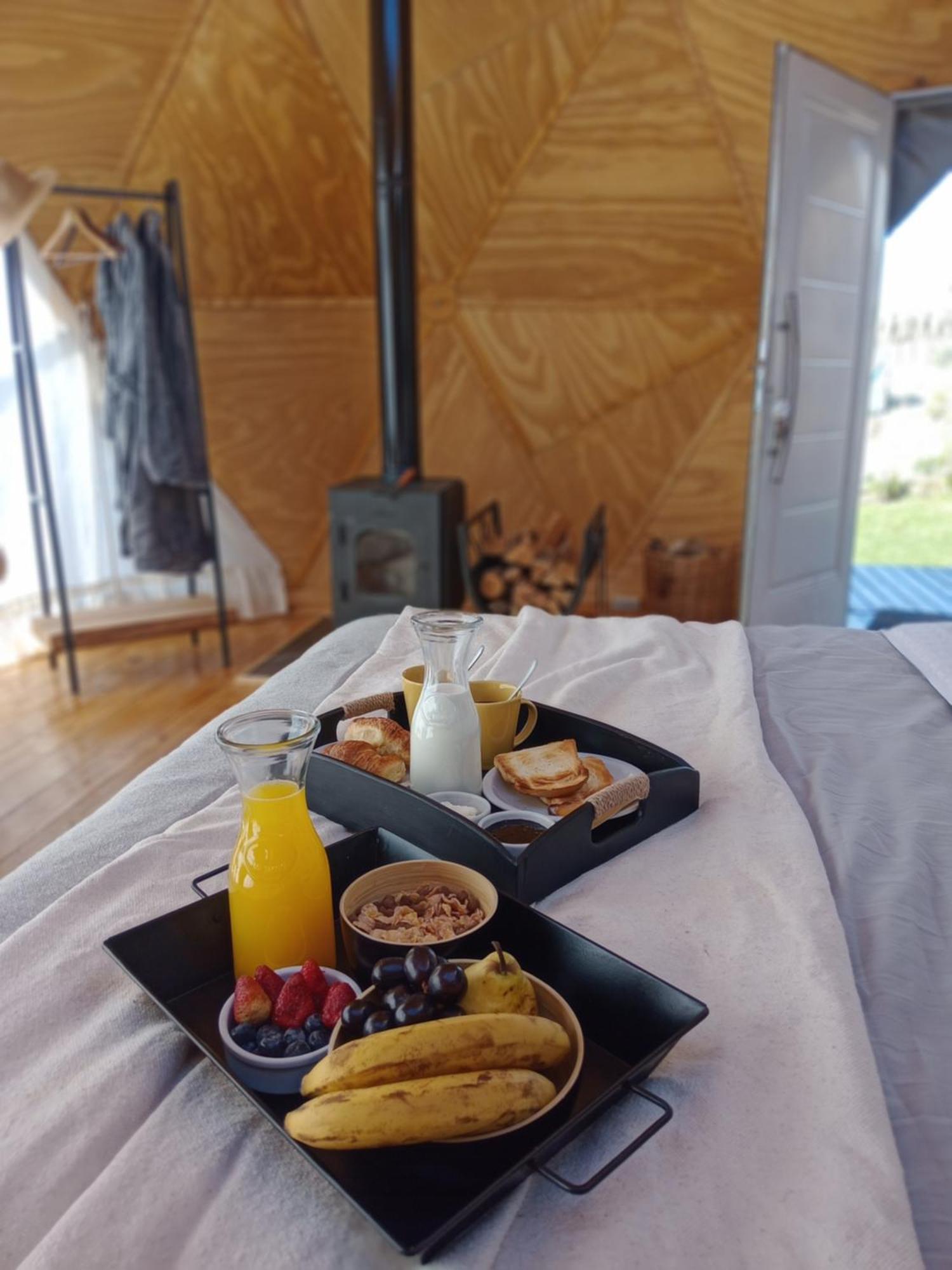 Boreas Ecoluxury Glamping 埃尔卡拉法特 外观 照片