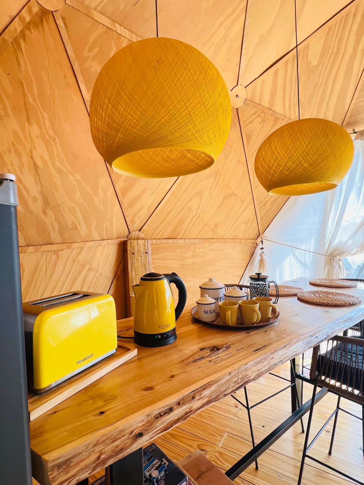 Boreas Ecoluxury Glamping 埃尔卡拉法特 外观 照片